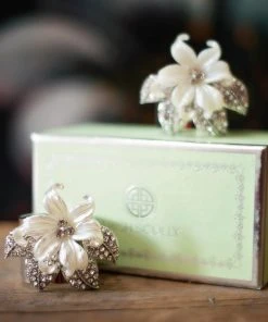 TRISH SCULLY Mother's Day Gift Guide FLEUR BLANCHE NAPKIN RING SET OF 2