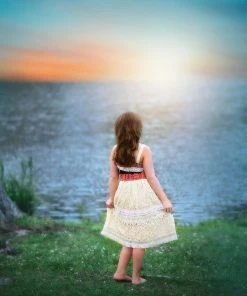 TRISH SCULLY HOME HAWAIIAN PRINCESS DRESS & NECKLACE SET Dress Up