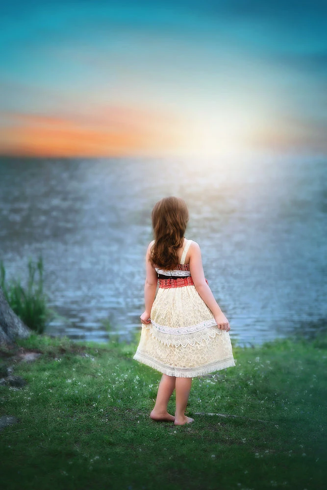 TRISH SCULLY HOME HAWAIIAN PRINCESS DRESS & NECKLACE SET Dress Up