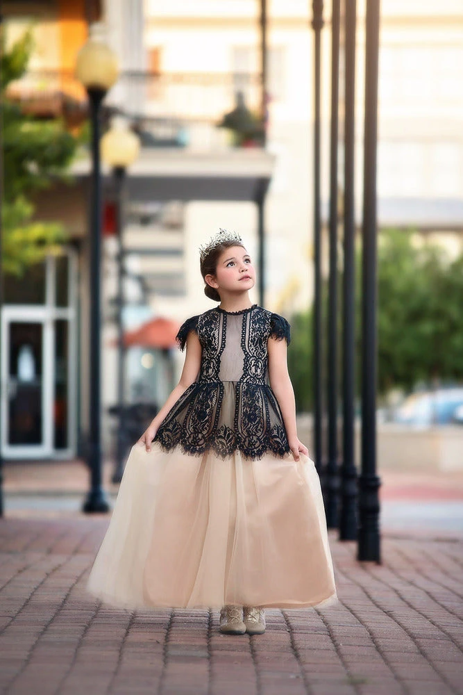 TRISH SCULLY HOME GIRLS GWENDOLYN GOWN BLACK/NATURAL