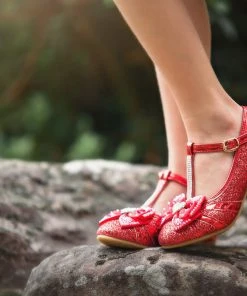 TRISH SCULLY HOME QUEEN OF HEARTS SHOE