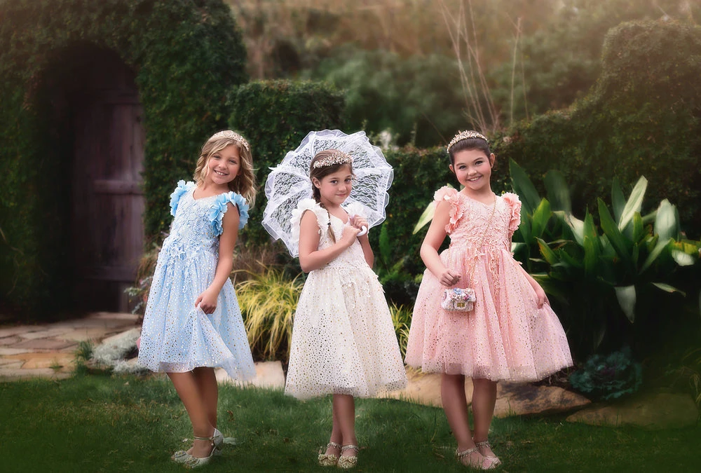 TRISH SCULLY HOME PIPER LACE PARASOL WHITE Accessories