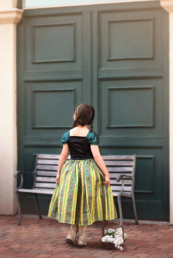 TRISH SCULLY HOME PRINCESS DAGMAR