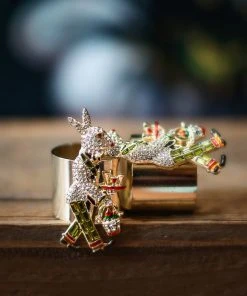 TRISH SCULLY HOME MARTINI RABBIT NAPKIN RING SET OF 2