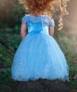 TRISH SCULLY QUEEN OF THE KINGDOM DOLL DRESS Doll Dress-Up