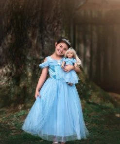 TRISH SCULLY QUEEN OF THE KINGDOM DOLL DRESS Doll Dress-Up