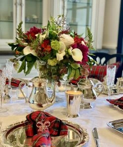 TRISH SCULLY HOME CRIMSON BOW SET OF 2