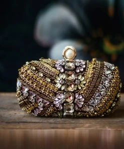 TRISH SCULLY WOMEN LA JOLLA ANTIGUA JEWELLED CLUTCH