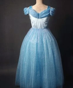 TRISH SCULLY QUEEN OF THE KINGDOM GOWN FOR WOMEN