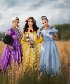 TRISH SCULLY QUEEN OF THE KINGDOM GOWN FOR WOMEN