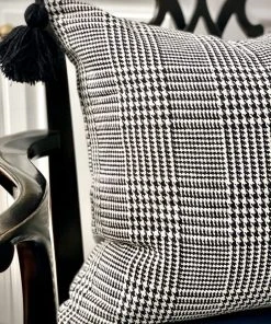 TRISH SCULLY HOME GLEN PLAID TASSEL PILLOW CASE