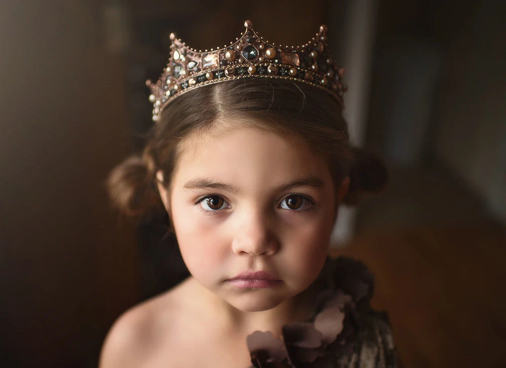 TRISH SCULLY HOME HER ROYAL MAJESTY CROWN Accessories