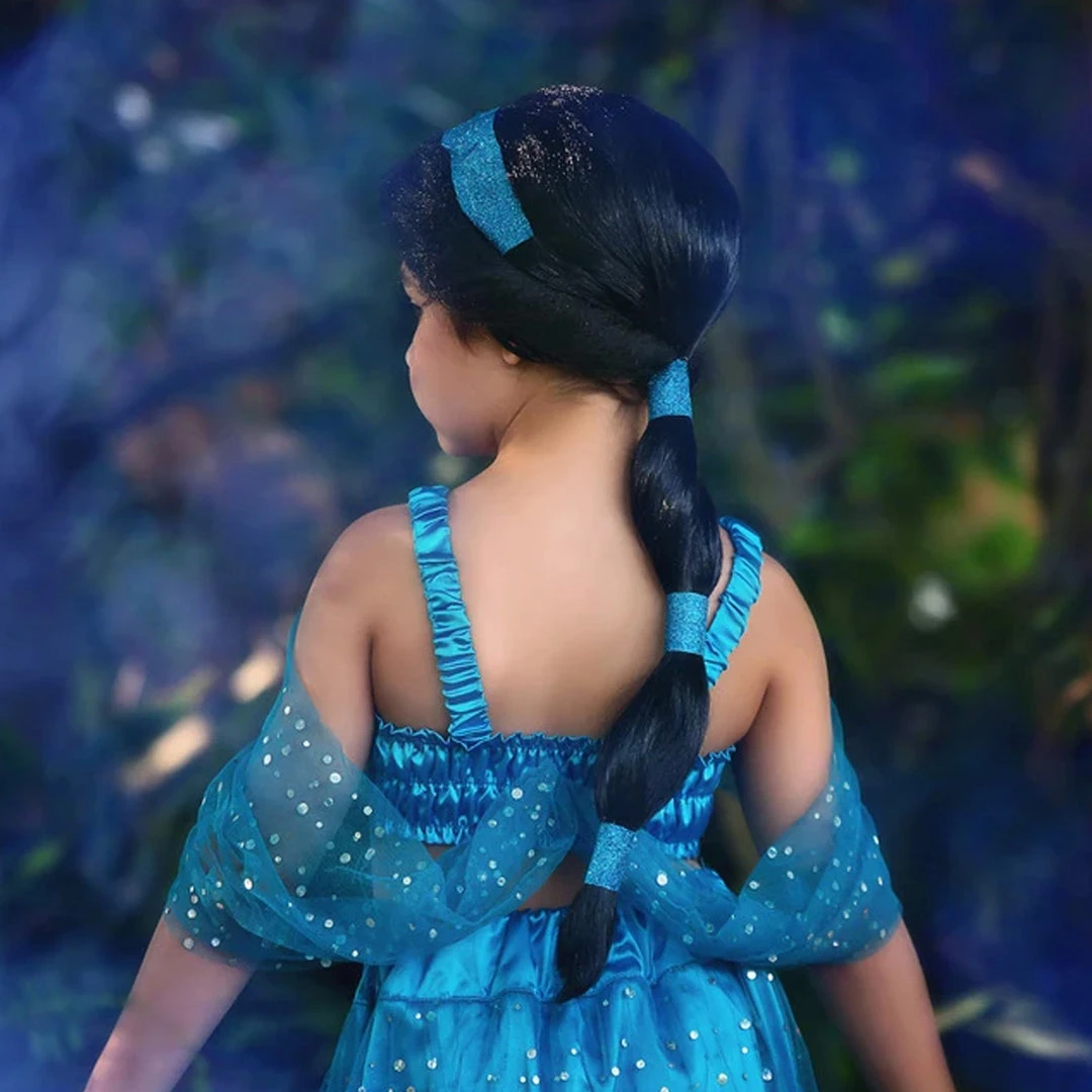 TRISH SCULLY BRUNETTE WIG