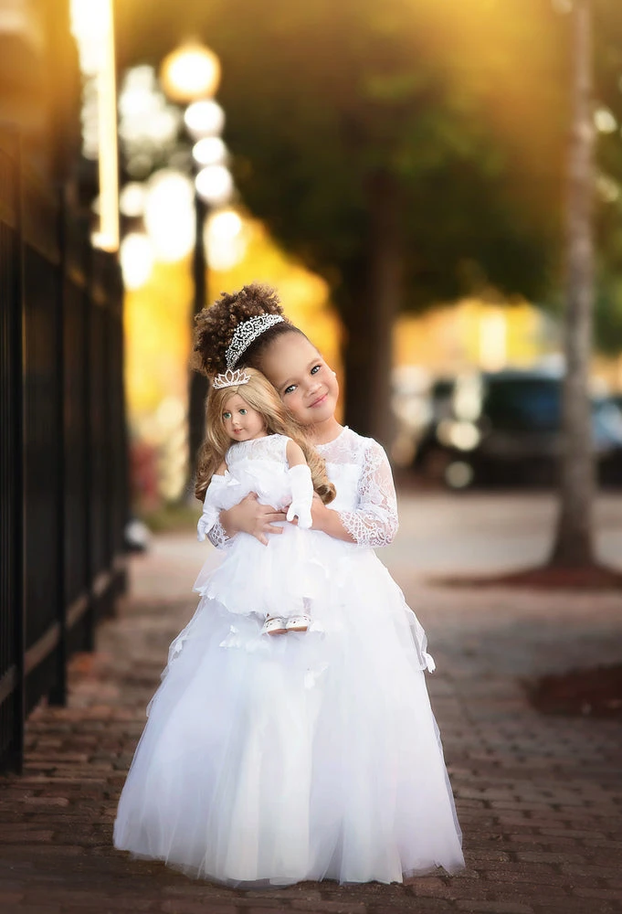 TRISH SCULLY PAIGE DOLL Doll Dress-Up