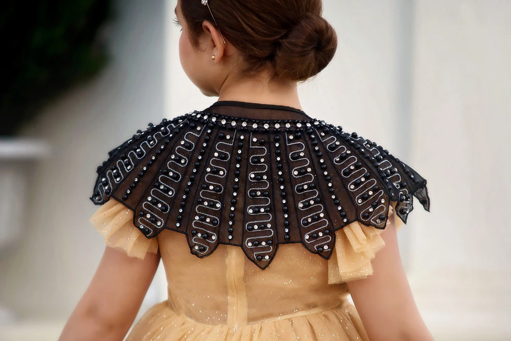 TRISH SCULLY HOME HENRIETTA JEWELED CAPE BLACK