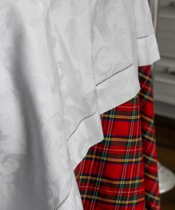 TRISH SCULLY MILANO WHITE JACQUARD TABLE CLOTH 72" SQUARE HOME